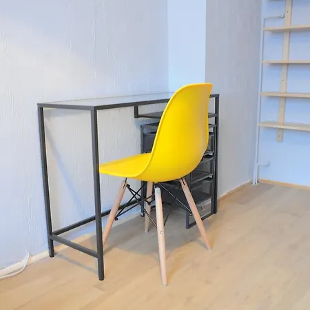 - Armii Krajowej 1